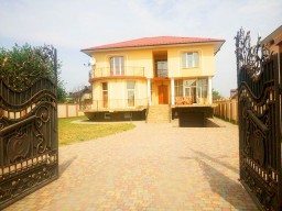 Продажа 2-этаж. особняка с землёй и гаражом, р-н завода "Кварц"(ВИДЕО) 259 000 $