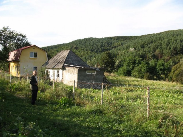 Продам дачу в с. Глиниця (1га, ставок, сауна) 15 000 $